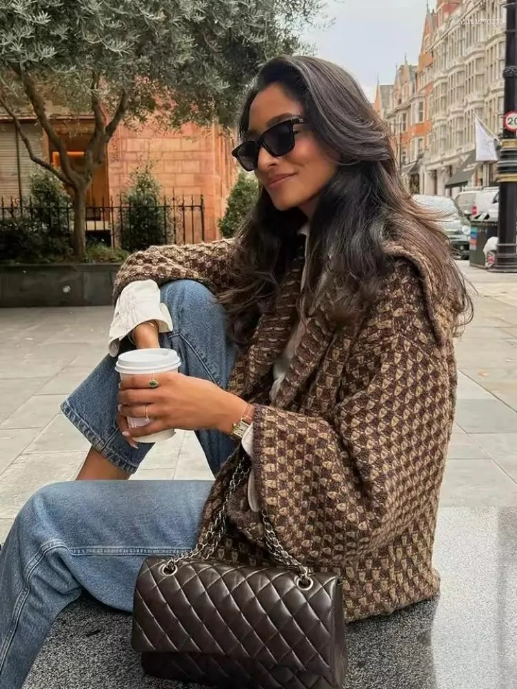 Romy Strickjacke mit Reverskragen